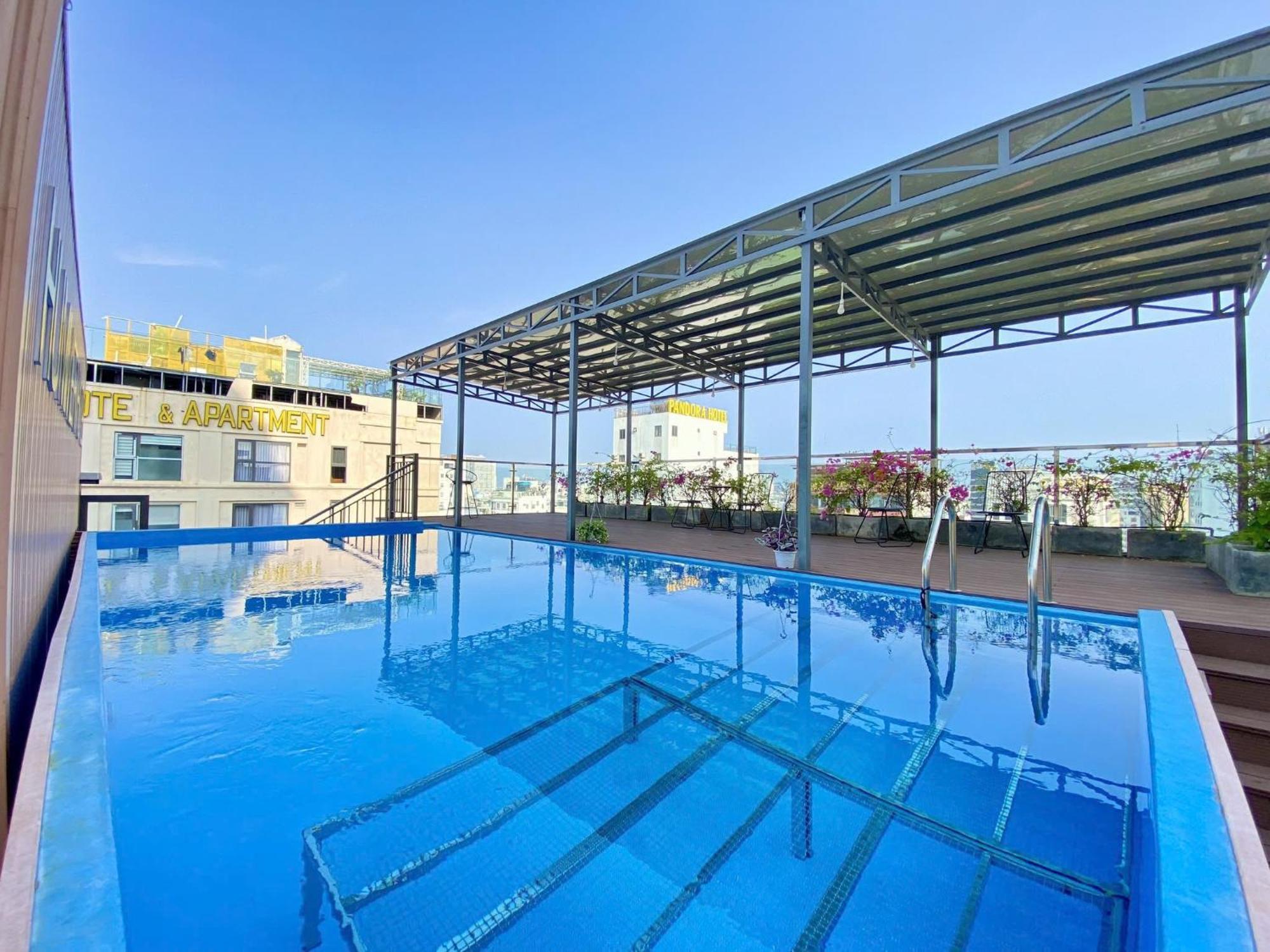 Hummer Hotel & Apartment Da Nang Beach 외부 사진